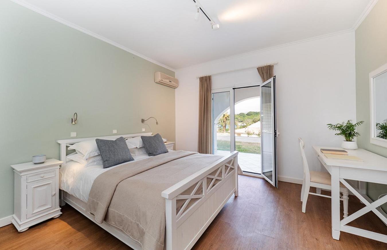 Bella Mare Hotel Kassiopi Zewnętrze zdjęcie